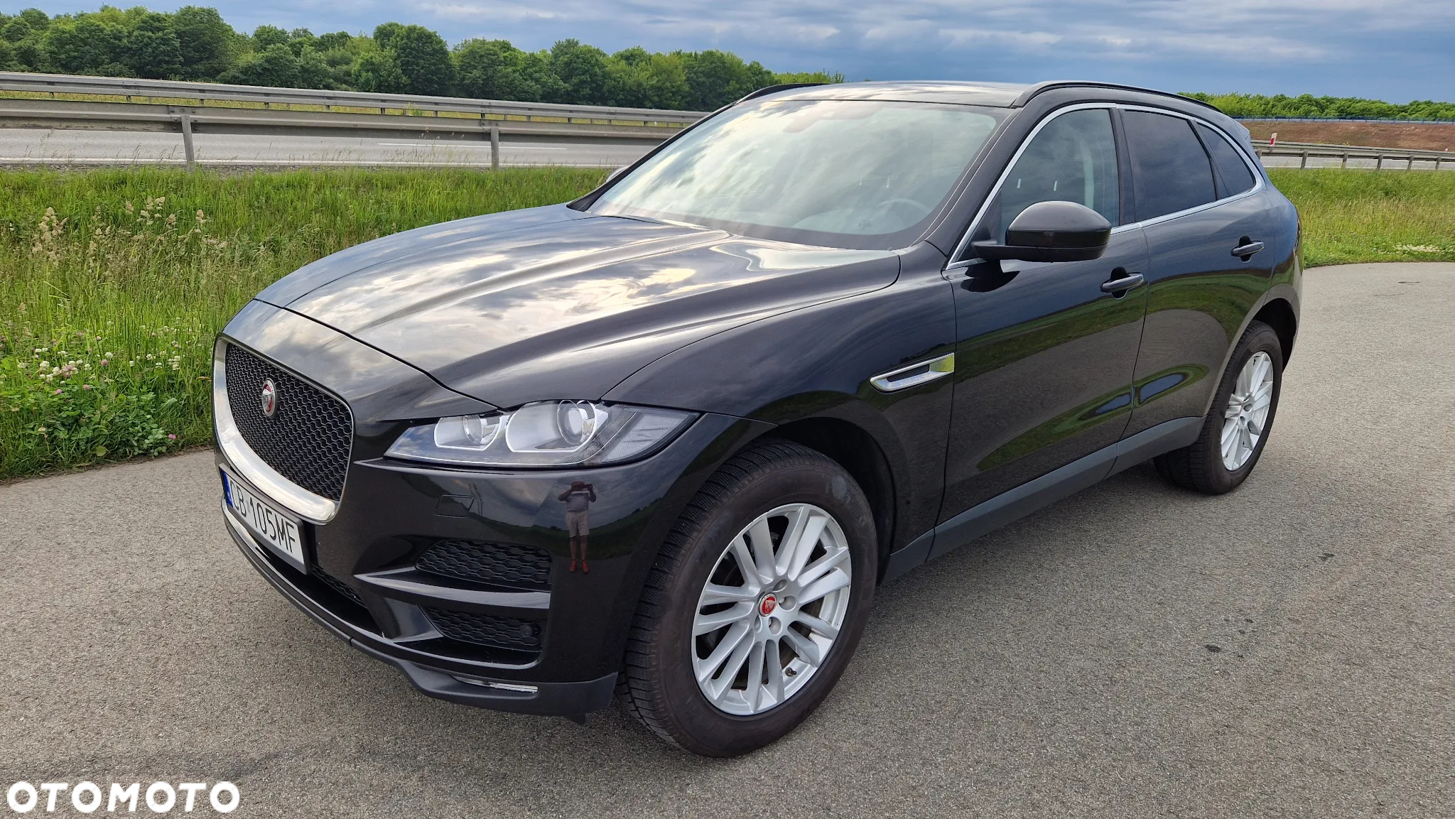 Jaguar F-Pace 2.0 i4D AWD Prestige - 2