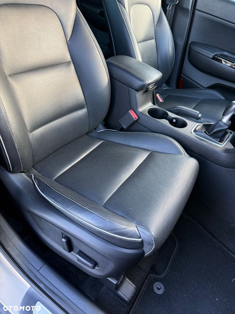 Kia Sportage 1.7 CRDI Business Line L 2WD - 18