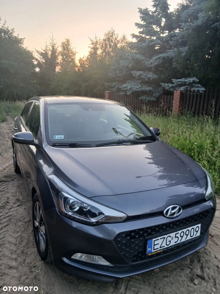 Hyundai i20 1.4 CRDi Comfort EU5 - 1