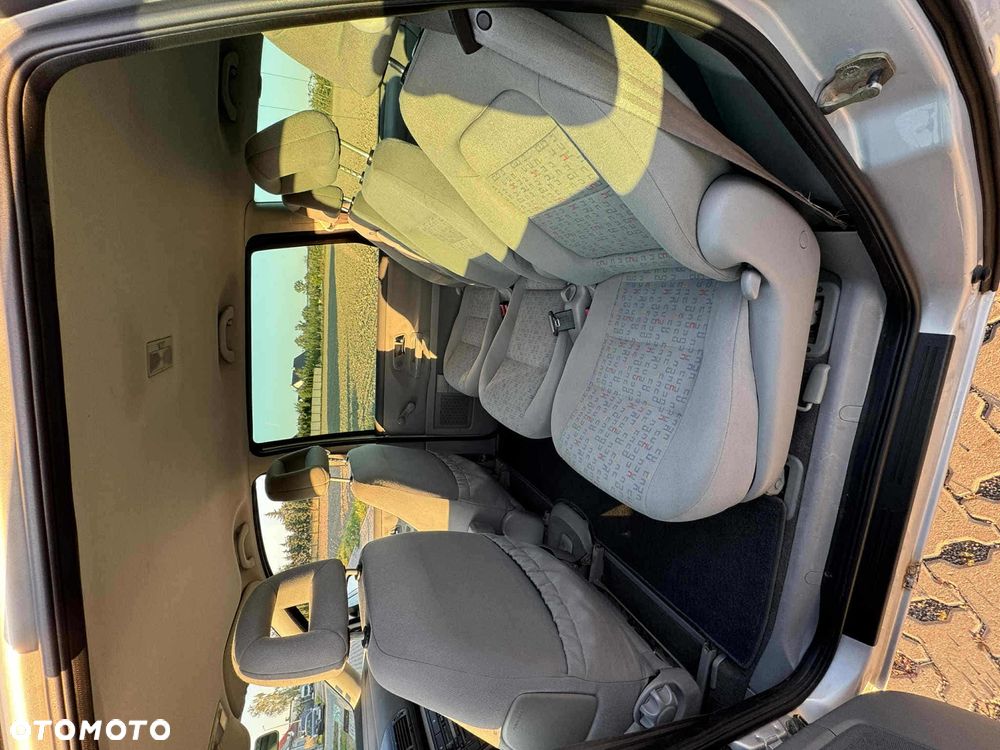 Volkswagen Sharan 2.0 Comfortline - 6