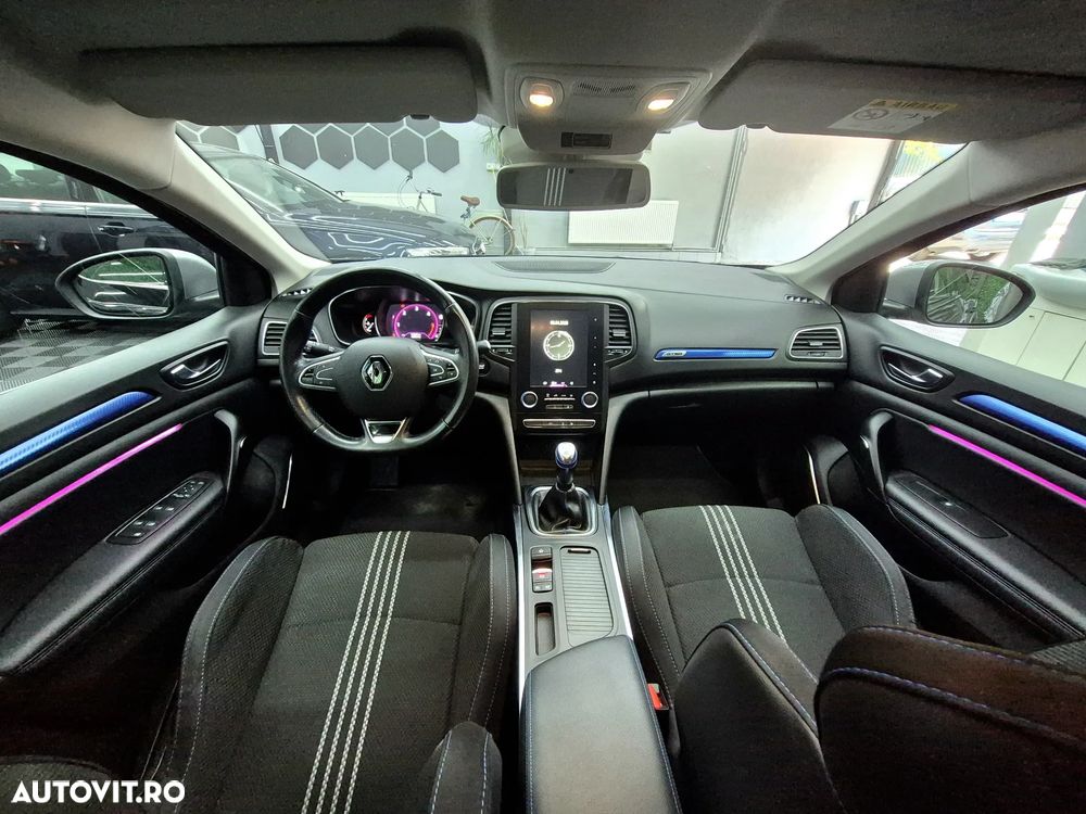 Renault Megane BLUE dCi 115 GT LINE - 5