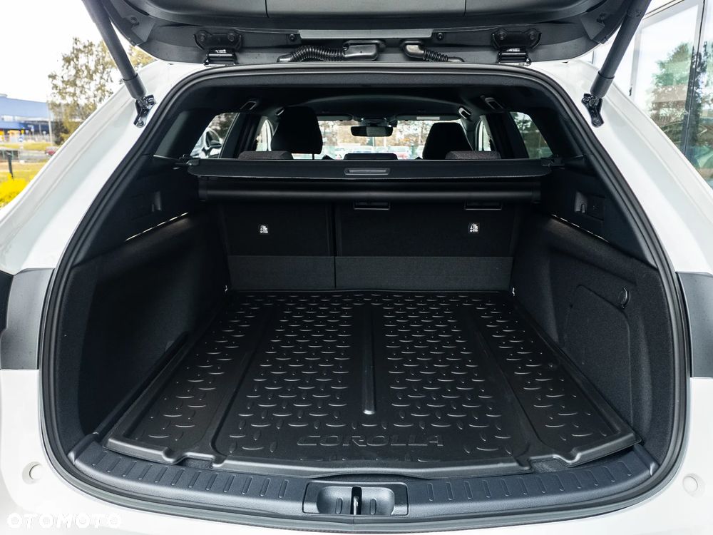 Toyota Corolla 2.0 Hybrid Style - 5