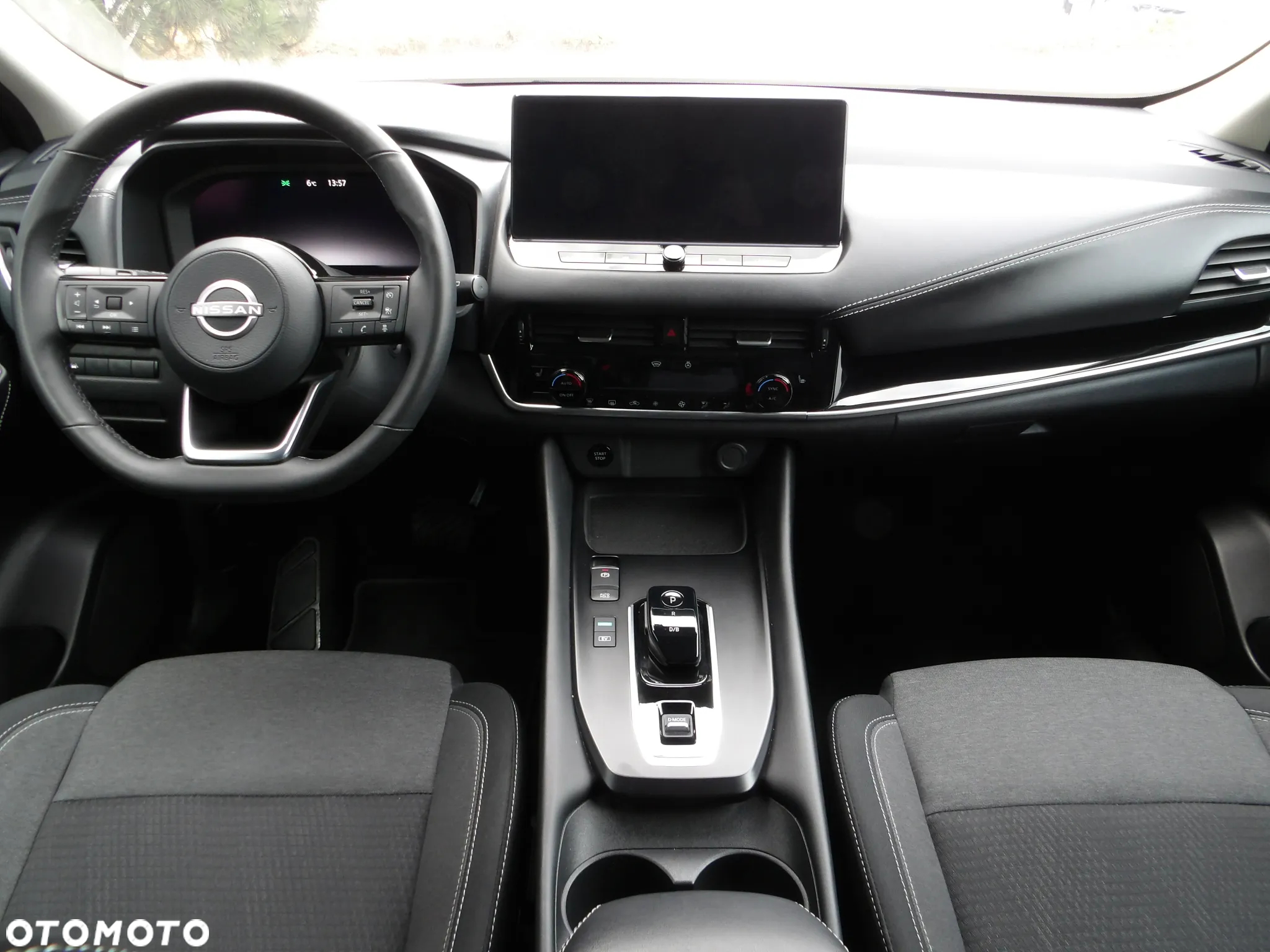 Nissan Qashqai 1.5 e-POWER N-Connecta - 32