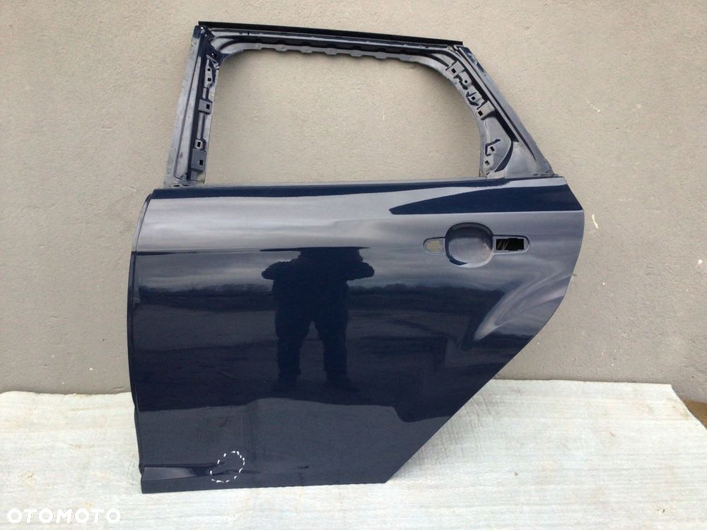 Drzwi tylne lewe Ford Focus MK3 Kombi
