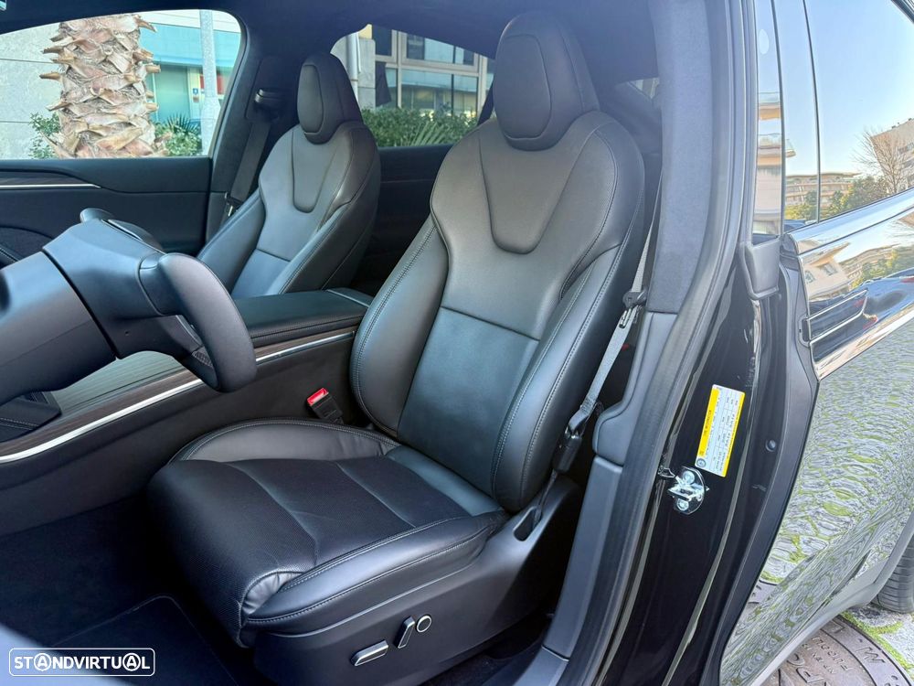 Tesla Model X Long Range AWD - 22