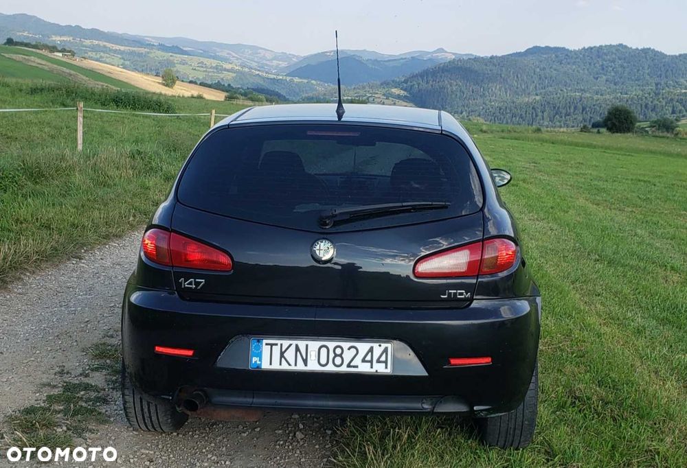 Alfa Romeo 147 - 6