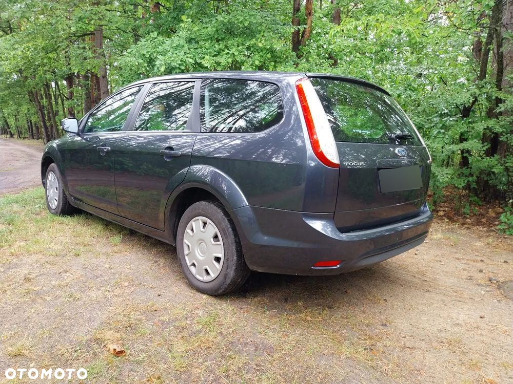 Ford Focus 1.6 TDCi Ambiente - 5