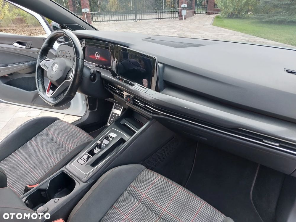 Volkswagen Golf VIII 2.0 TSI GTI DSG - 26