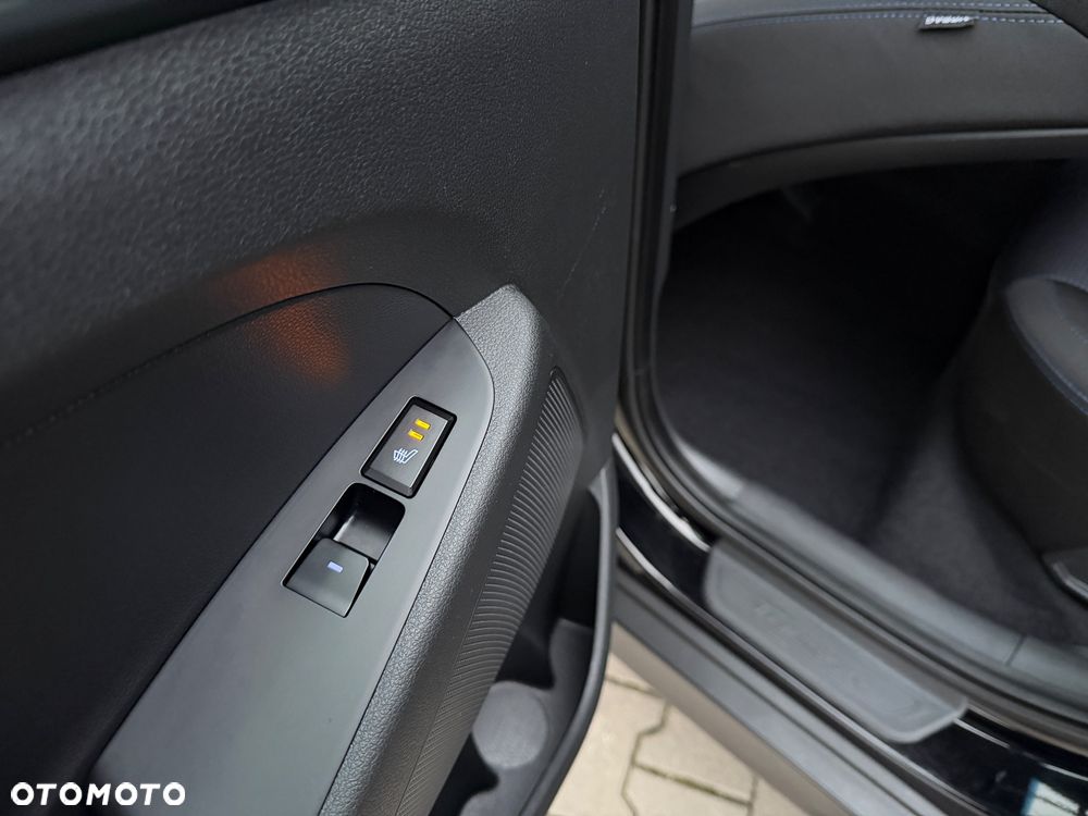 Hyundai Tucson blue 1.7 CRDi 2WD DCT Premium - 39