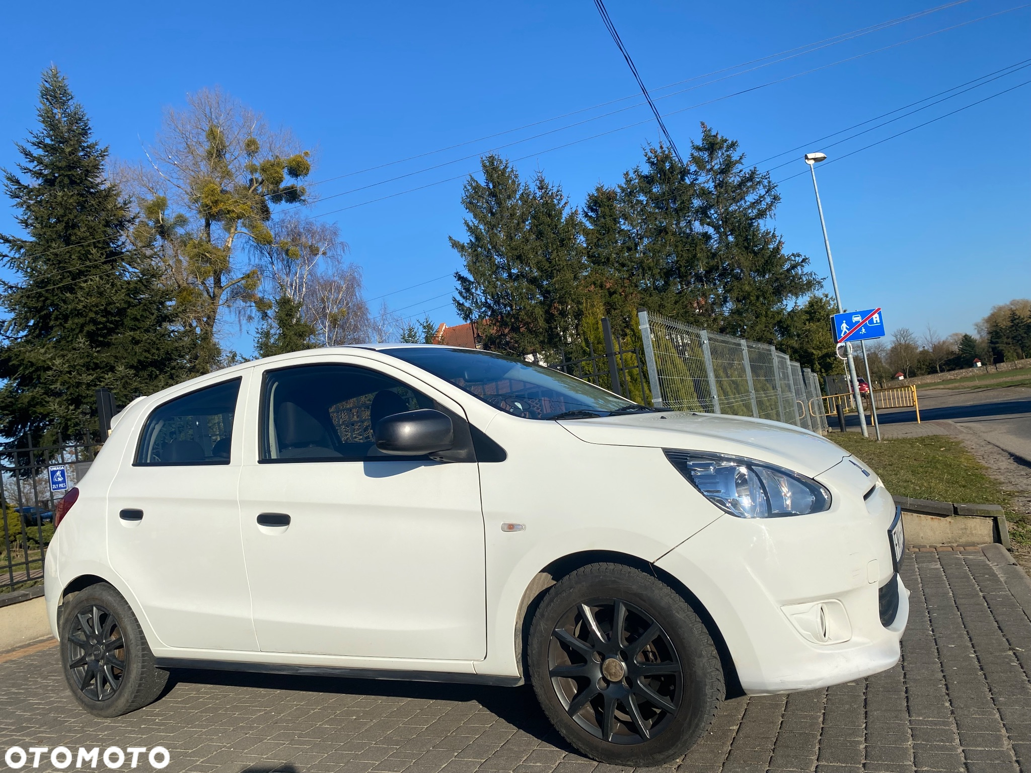 Mitsubishi Space Star 1.0 Inform - 4