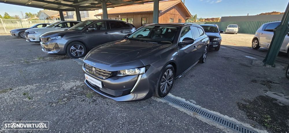 Peugeot 508 SW 1.6 Hybrid Allure e-EAT8 — fotografia 6