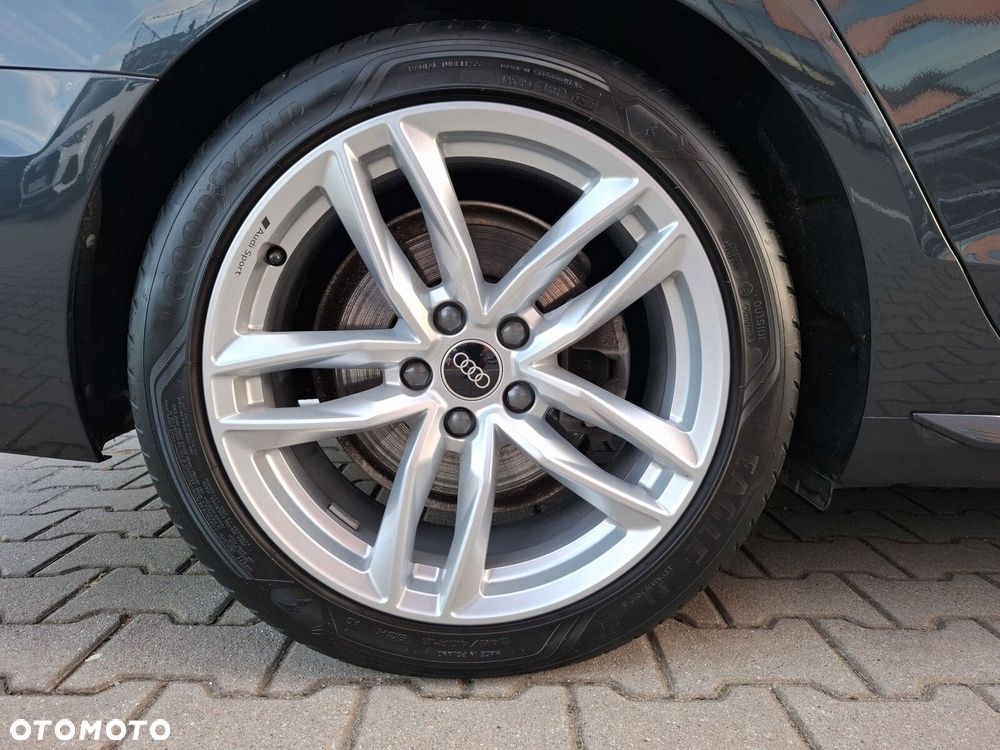 Audi A4 Avant - 17