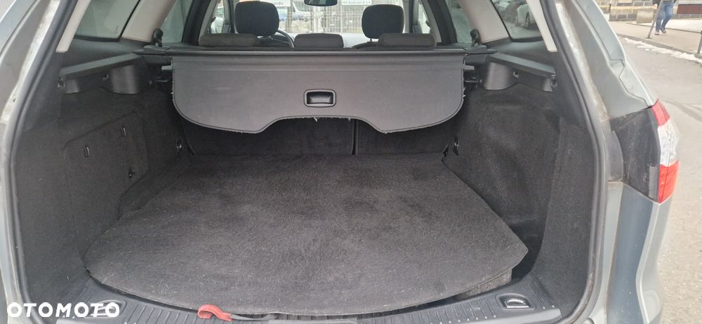 Ford Mondeo 2.0 TDCi Titanium - 13