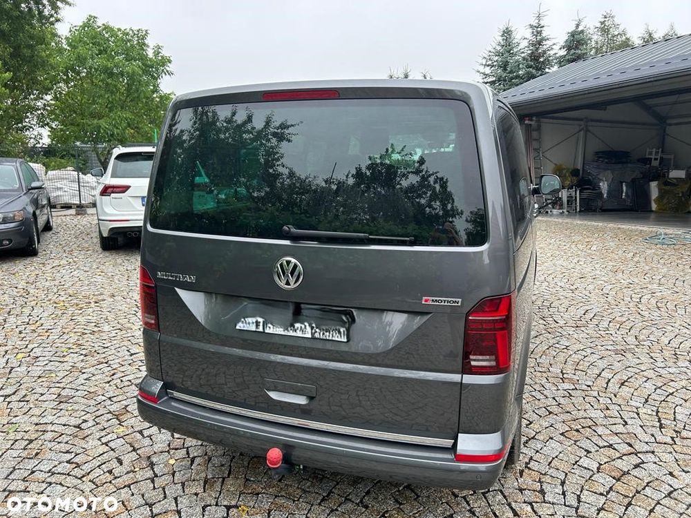 Volkswagen Multivan - 5