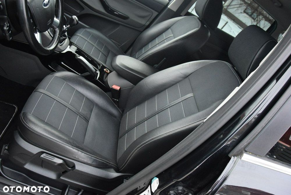 Ford Kuga 2.0 TDCi 4x4 Individual - 32