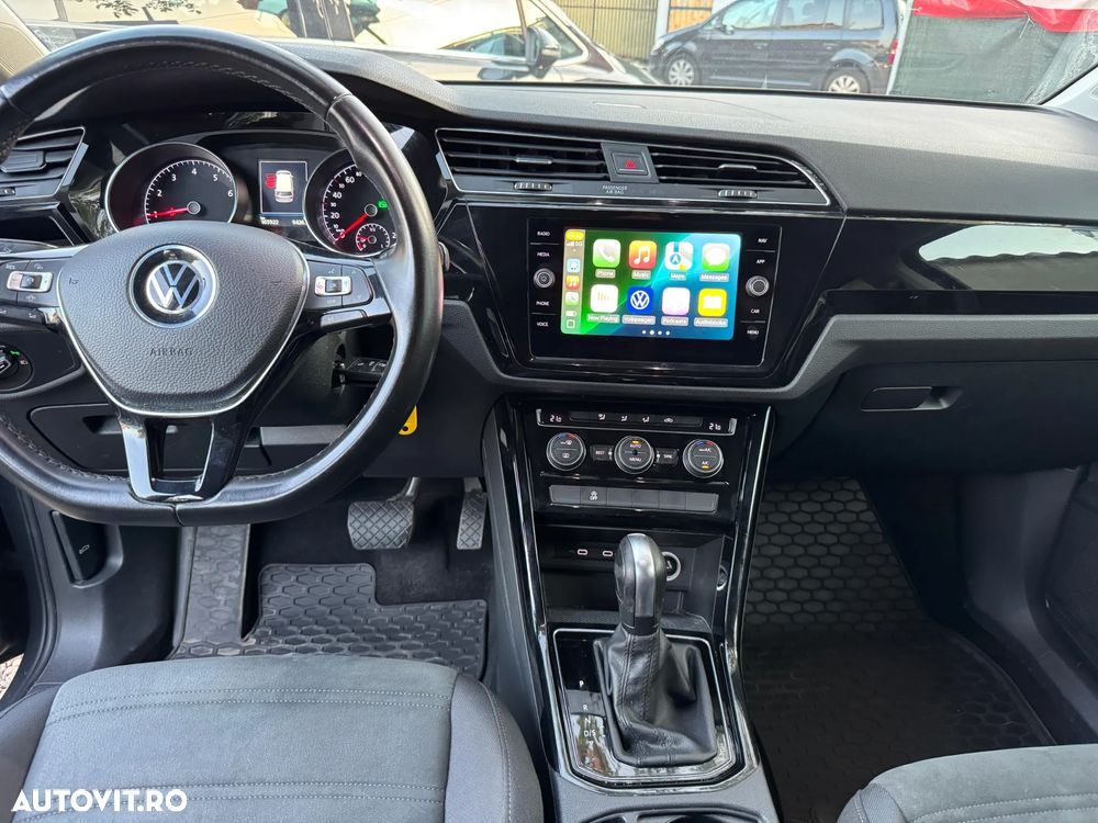 Volkswagen Touran 1.5 TSI DSG Highline - 7