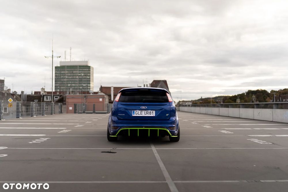 Ford Focus - 9