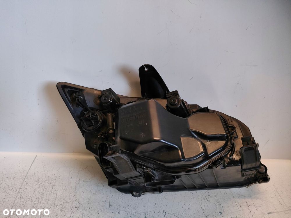 FOCUS MK2 04- LAMPA LEWY PRZÓD ORYG - 8