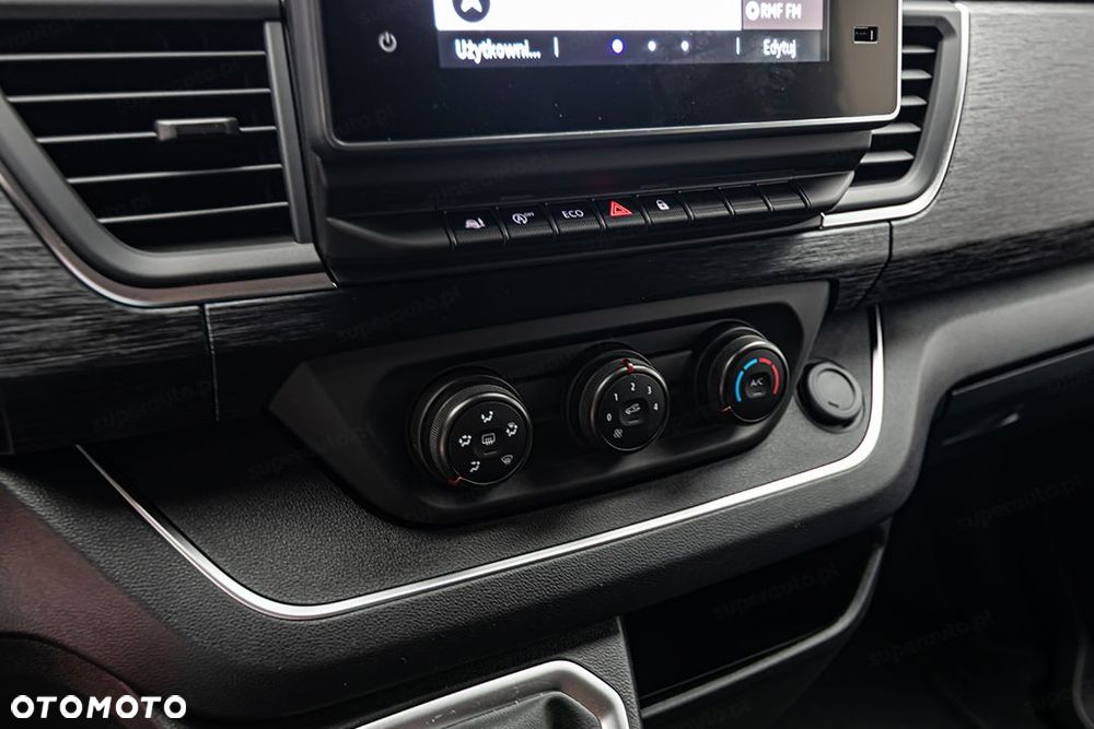 Renault Trafic - 15