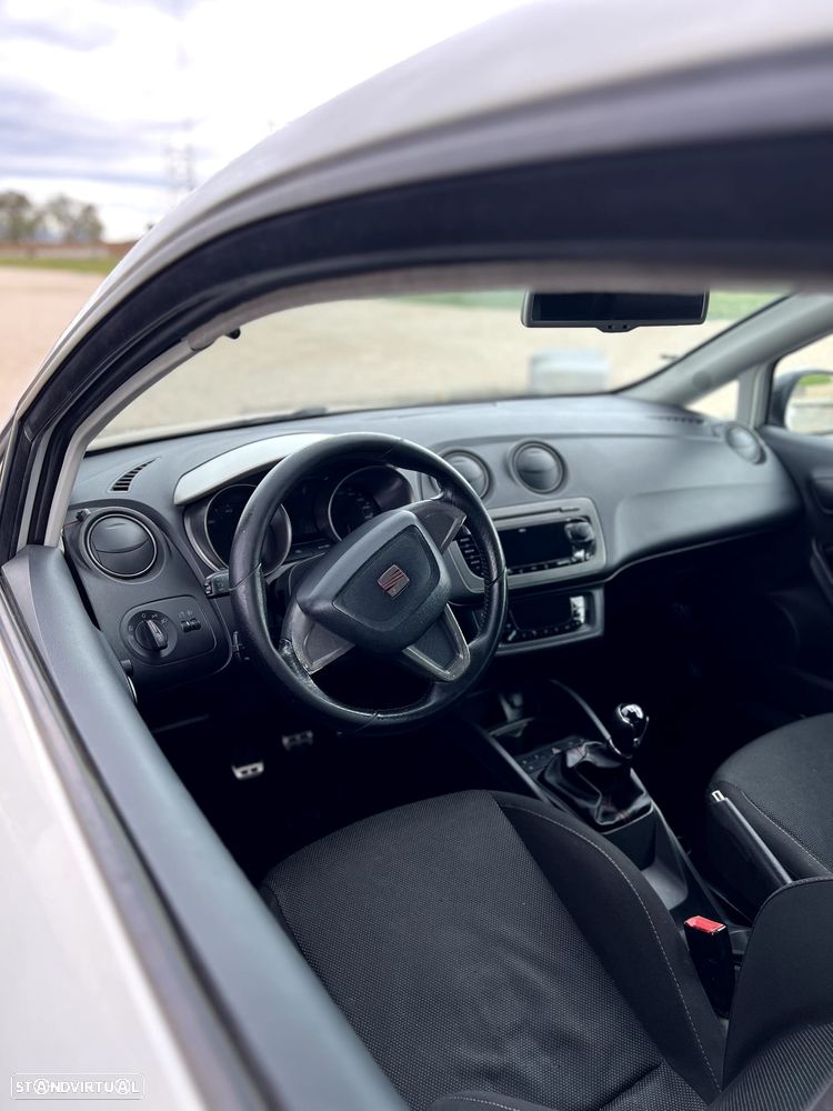 SEAT Ibiza 1.6 TDI Sport DPF - 10