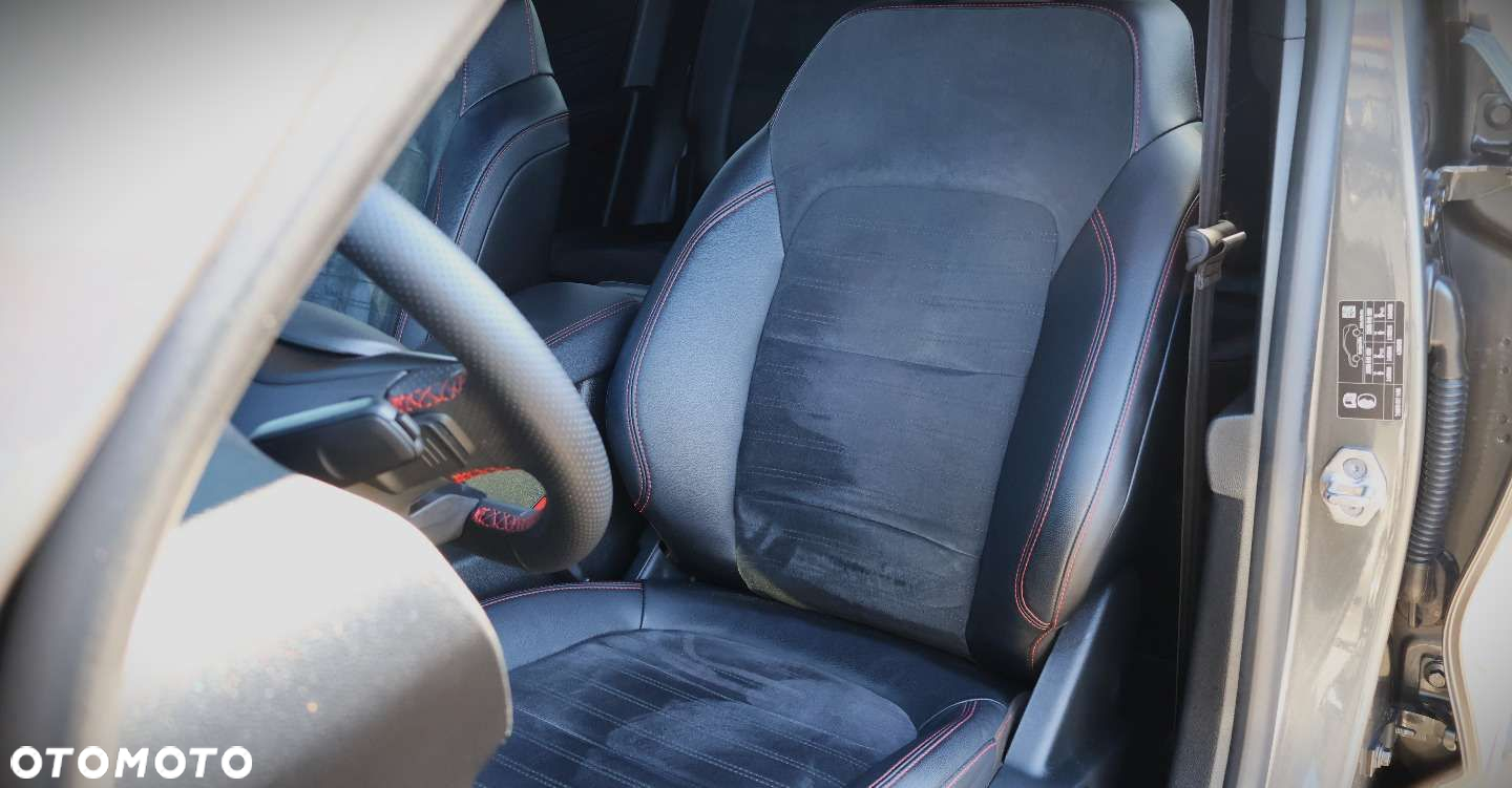 Ford Kuga - 14