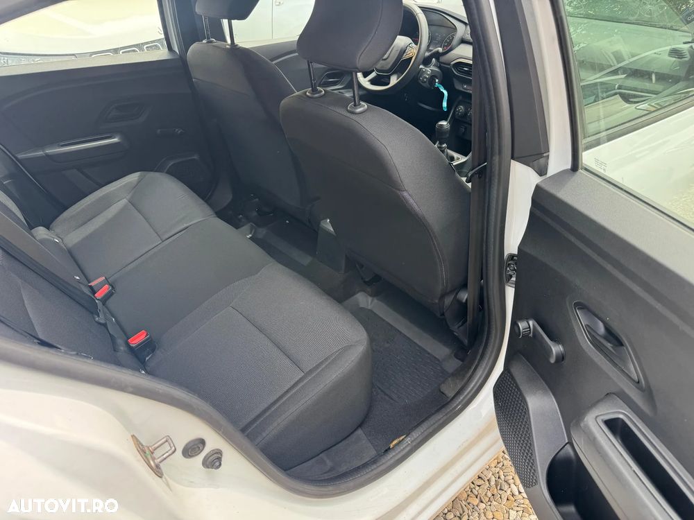 Dacia Logan ECO-G 100 Essential - 9
