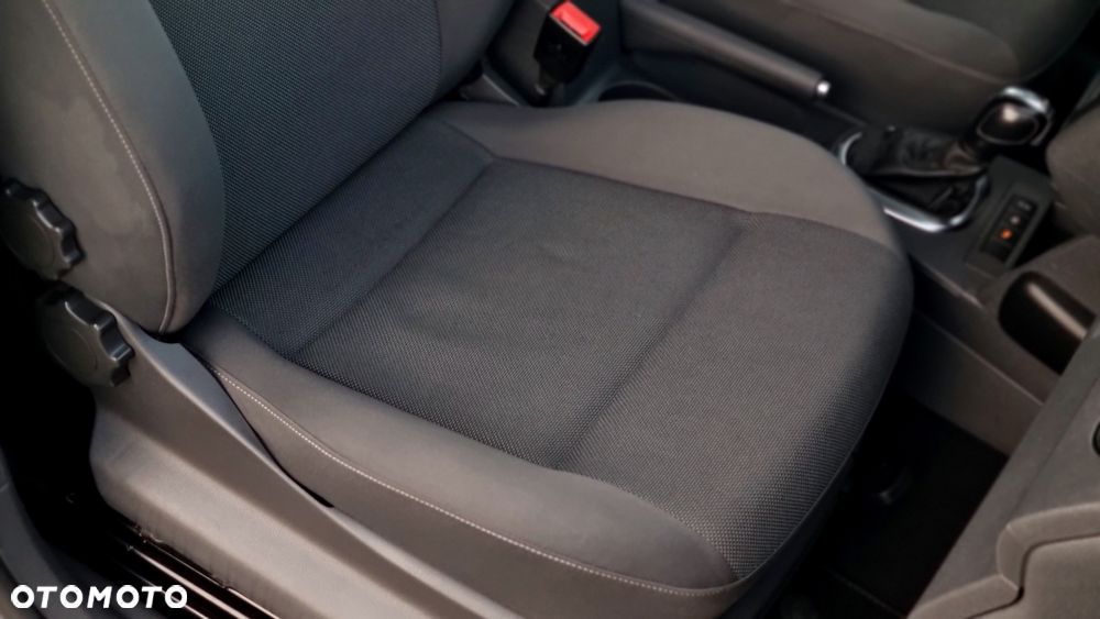 Volkswagen Caddy 1.6 (7-Si.) DSG Edition 30 - 19