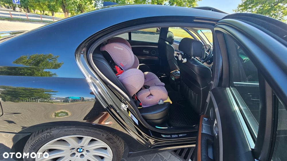 BMW Seria 7 730d L - 12