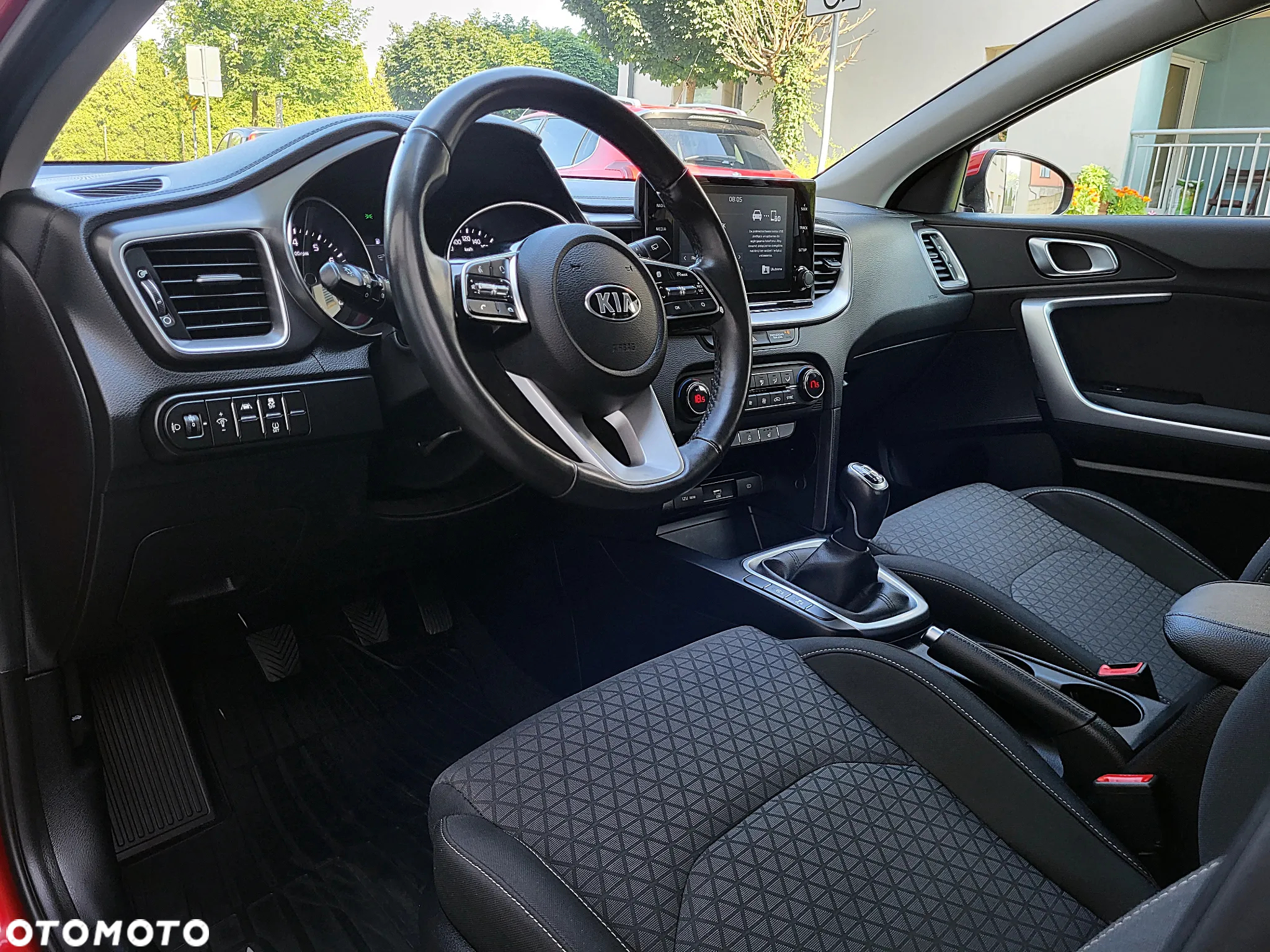 Kia XCeed 1.0 T-GDI L Business Line - 10
