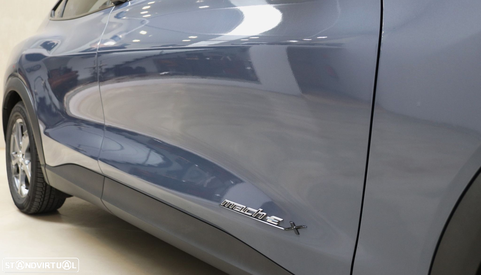 Ford Mustang Mach-E Premium - 39