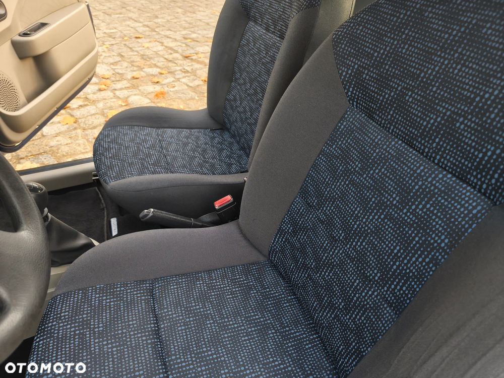 Renault Twingo - 14