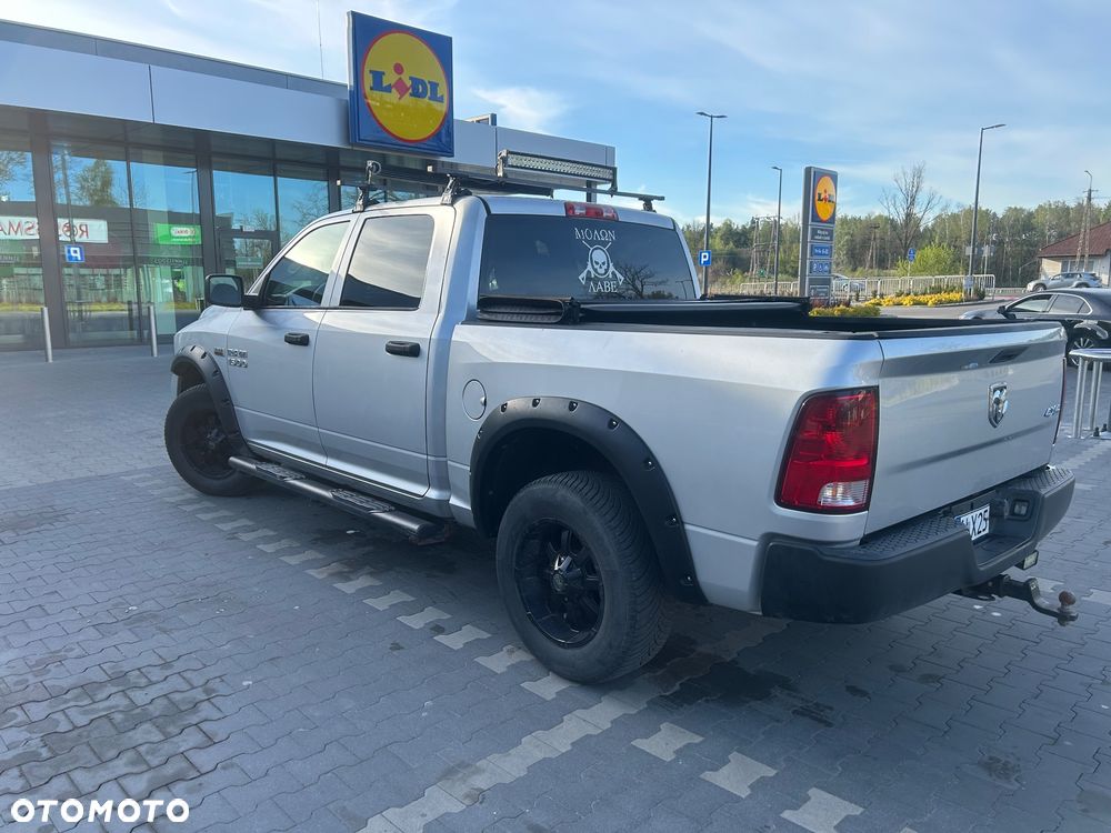 Dodge RAM - 4