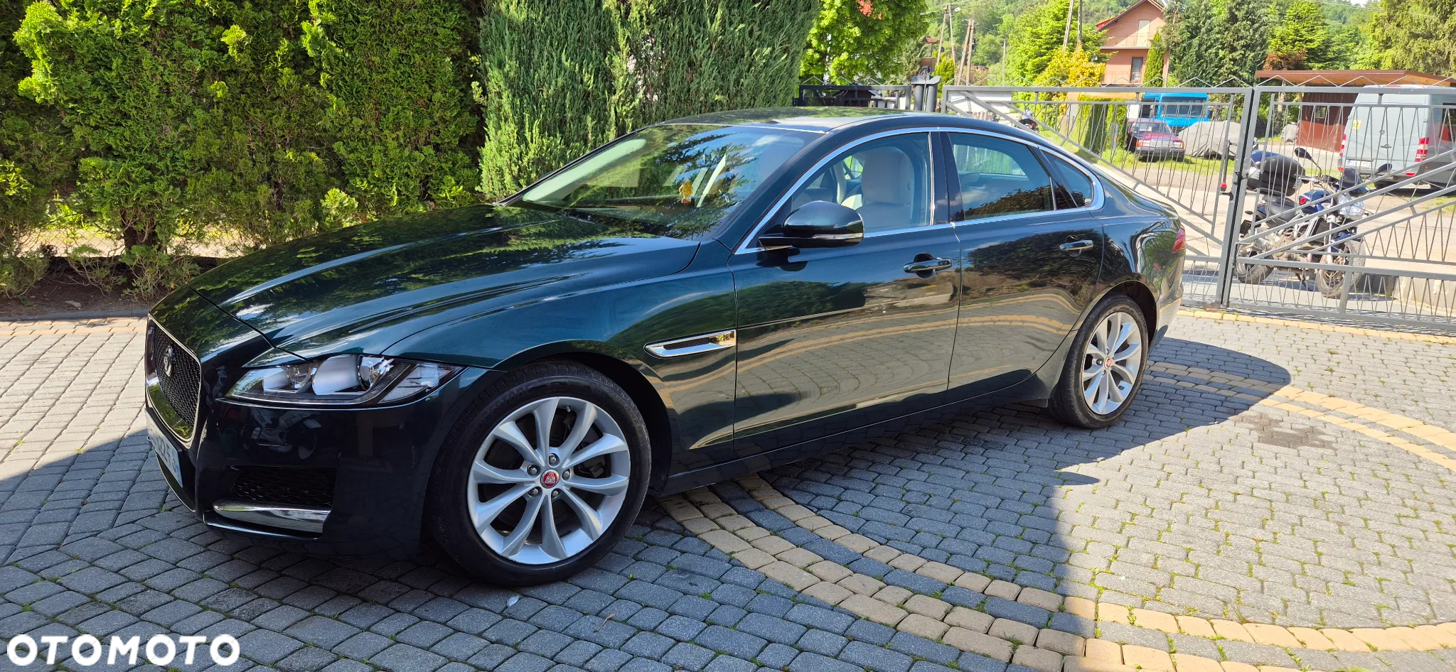 Jaguar XF 3.0 TDV6 Portfolio - 3
