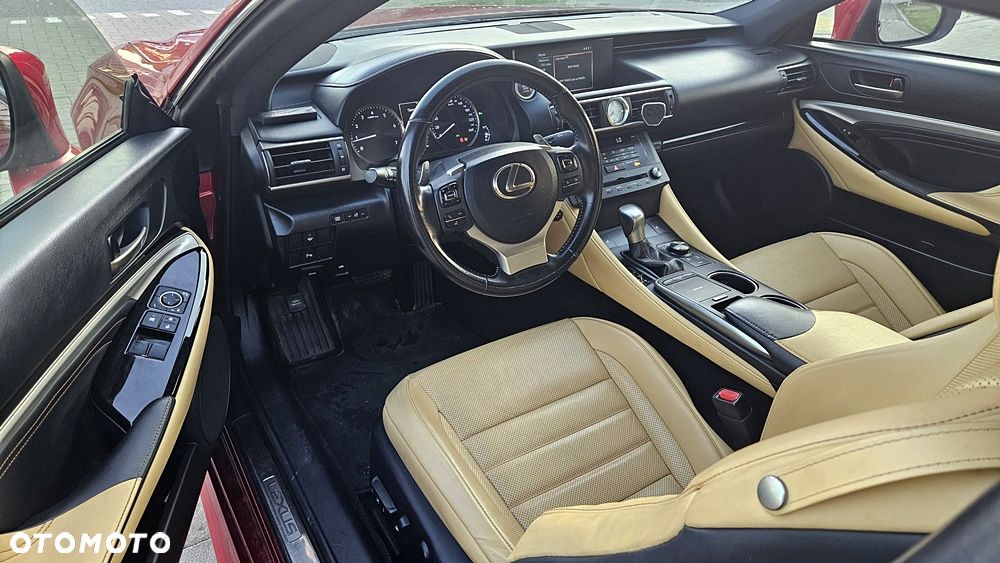 Lexus RC 200t / 300 Prestige - 16