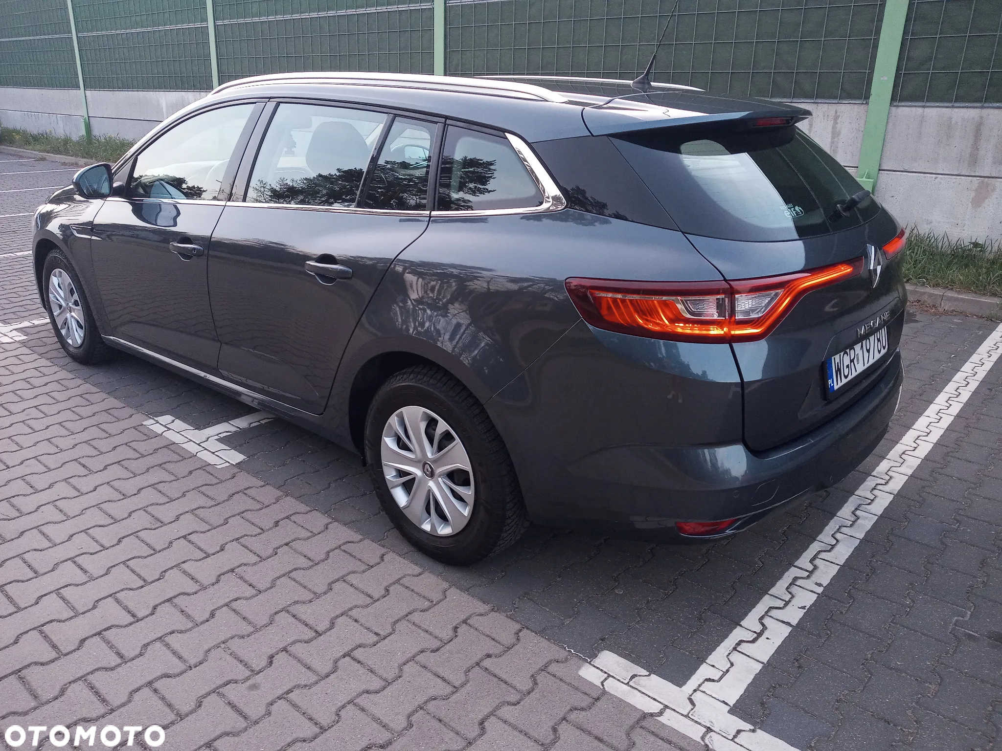 Renault Megane 1.3 TCe FAP Business - 7