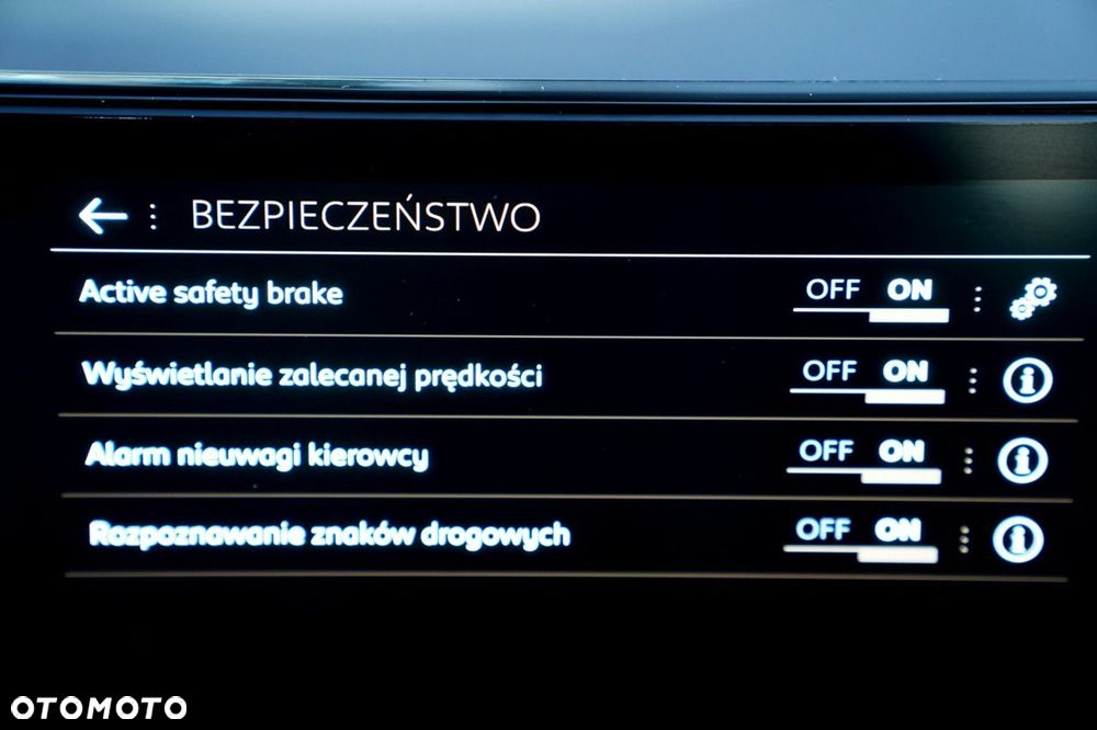 Peugeot 5008 - 36