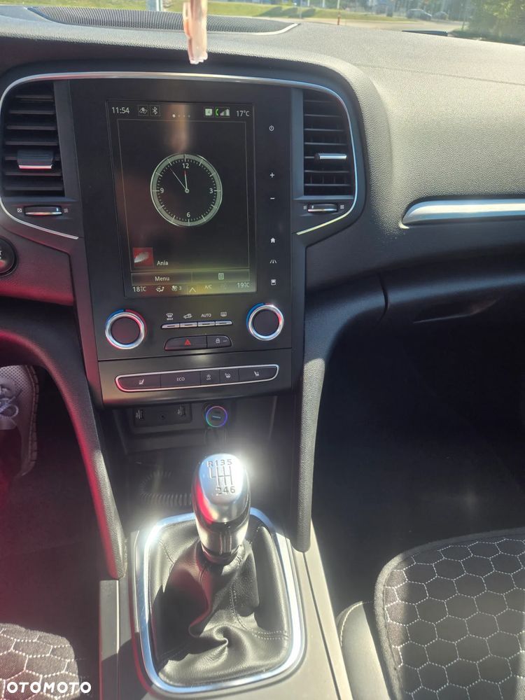 Renault Megane - 5
