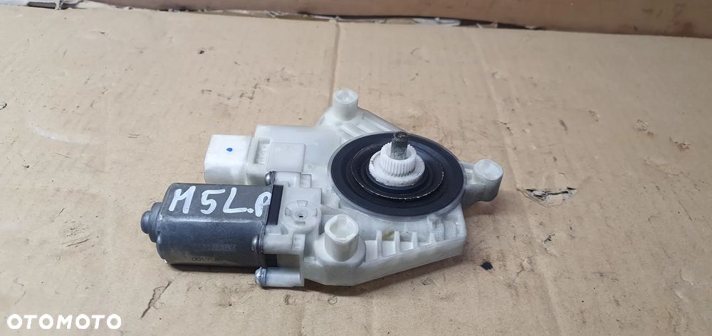 Silniczek szyby lewy przód BMW M5 G30 F90 7455082 - 2