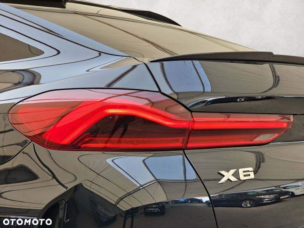 BMW X6 xDrive40i mHEV sport - 25
