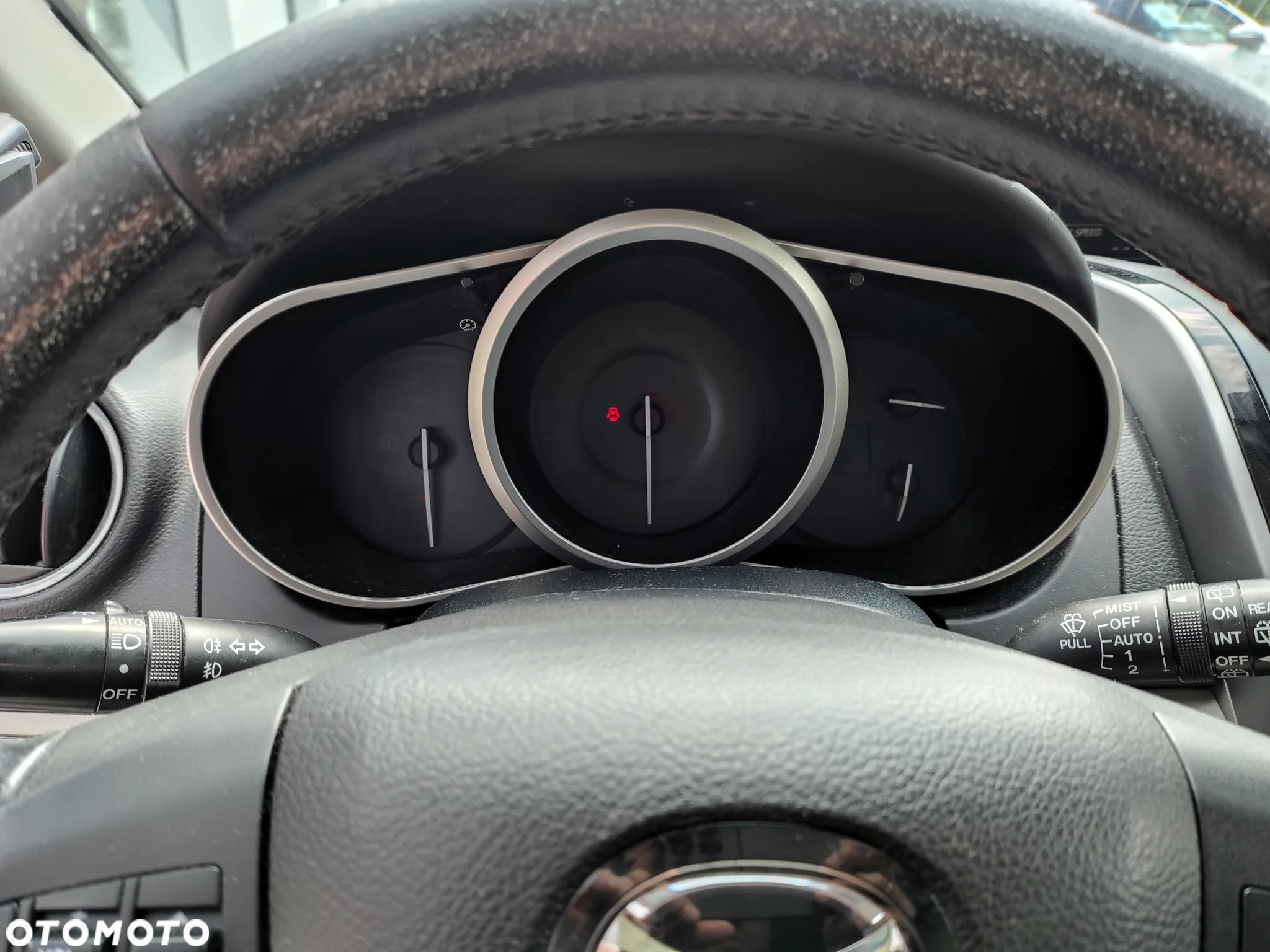 Mazda CX-7 2.2 CD Exclusive + - 14