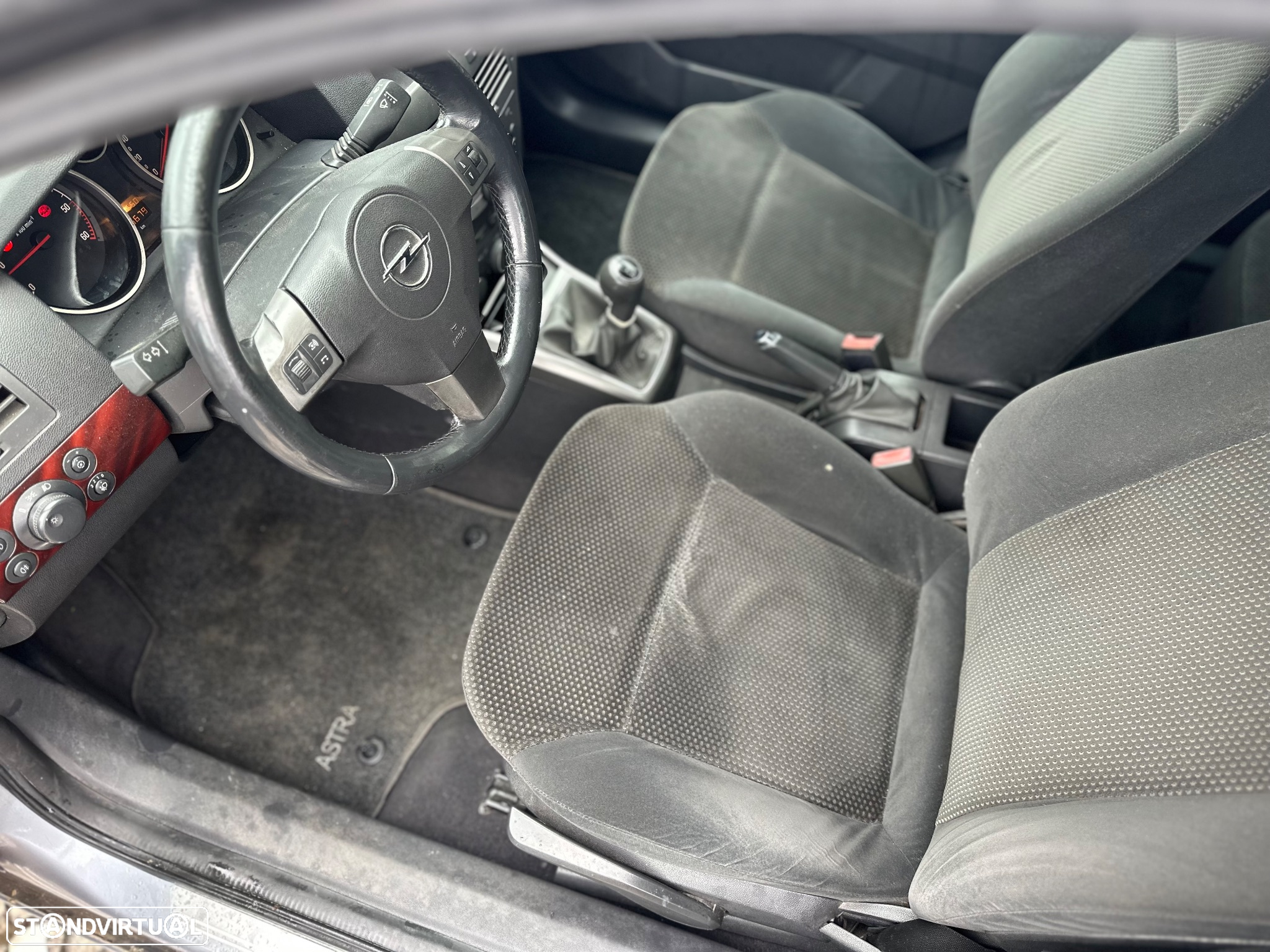 Opel Astra Sports Tourer - 6