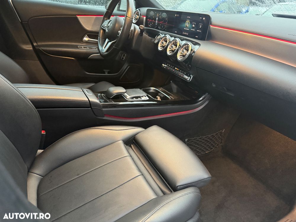 Mercedes-Benz A 220 7G-DCT - 18