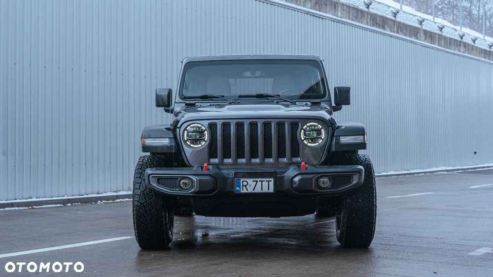 Jeep Wrangler - 2