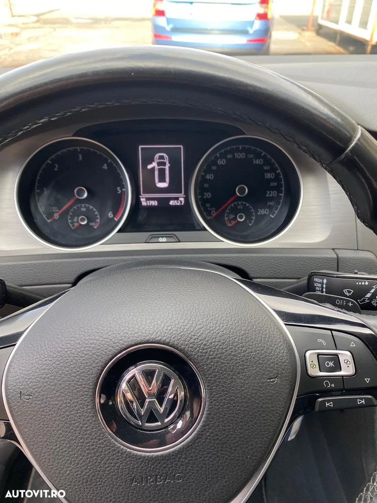 Volkswagen Golf Variant 1.6 TDI BlueMotion Technology DSG Comfortline - 10