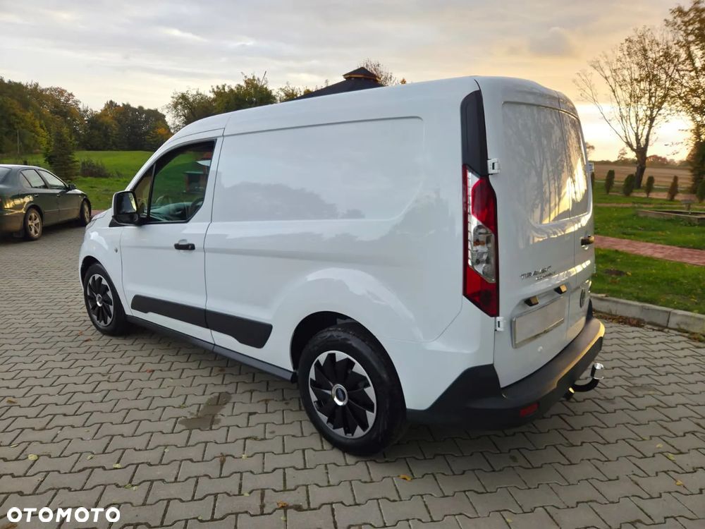Ford Transit Connect - 9