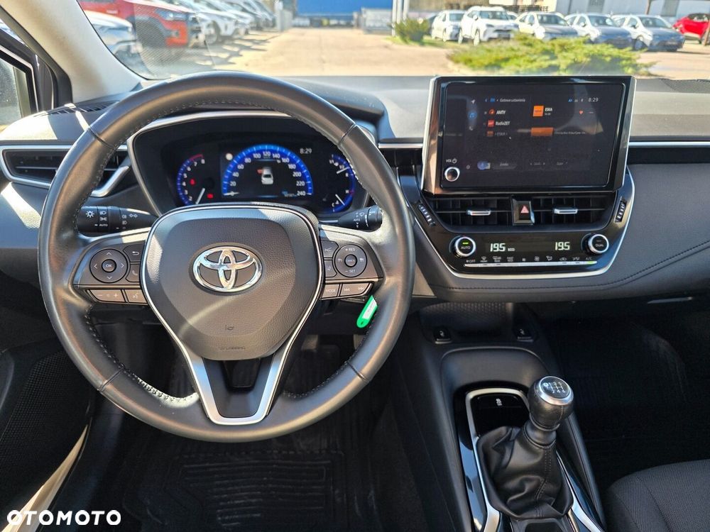 Toyota Corolla - 9