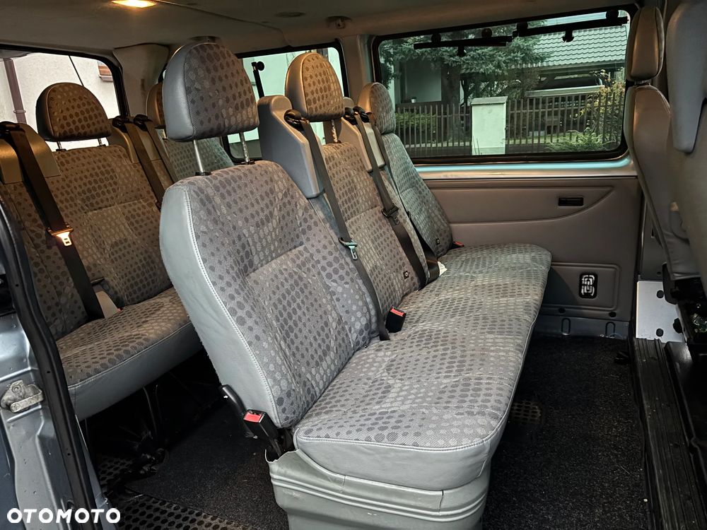 Ford Transit FT Tourneo Limited - 31