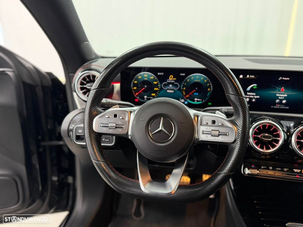 Mercedes-Benz CLA 250 e Shooting Brake AMG Line - 9