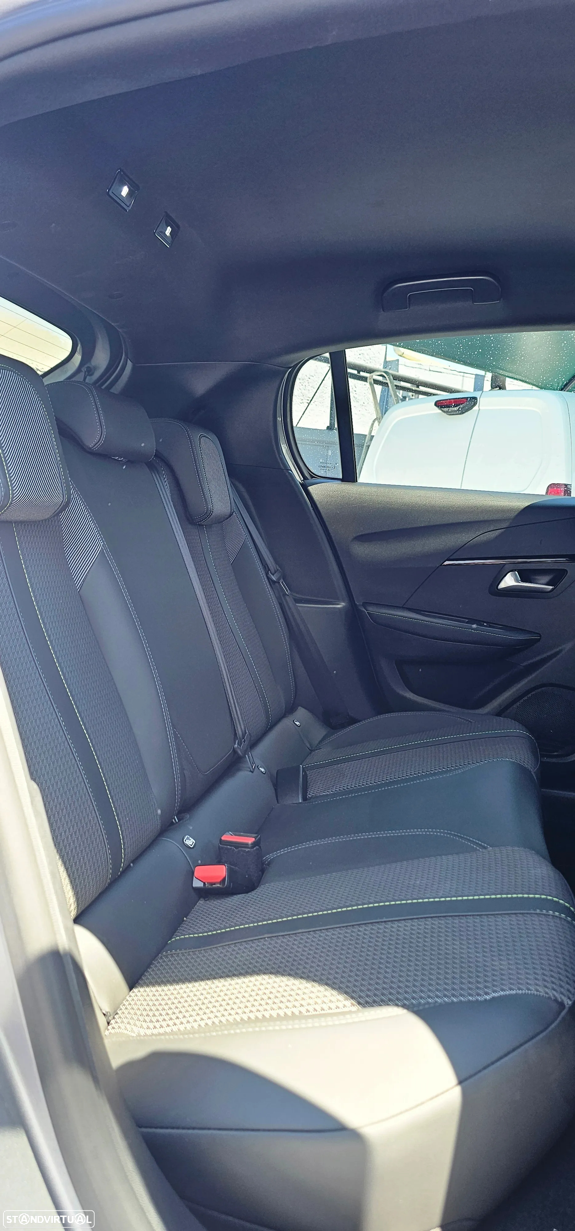 Peugeot 208 1.2 PureTech GT Line - 14