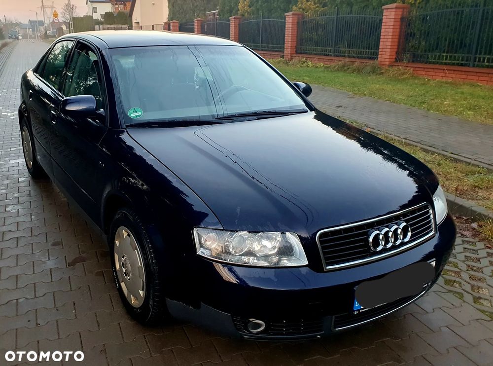 Audi A4 Limousine 2 - 10